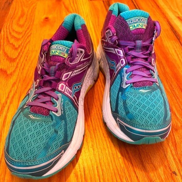 Saucony Shoes - Saucony Omni 15 Women's Size 10.5 Running shoes
